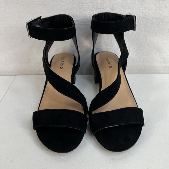 Torrid 8.5 W Asymmetrical Strap Block 2” Heel Sandal Black Strappy Wide Width - Picture 6 of 12